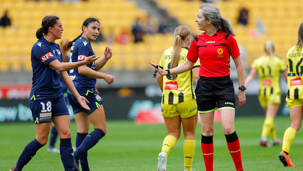 Referees - Georgia Ghirardello