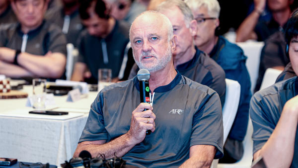 Graham Arnold