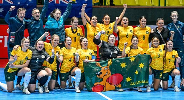 Australia finish qualifying with perfect record after victory over the Philippines