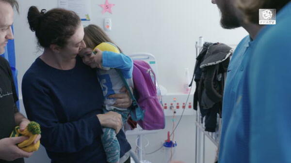 FFA TV | Caltex Socceroos' hospital visit