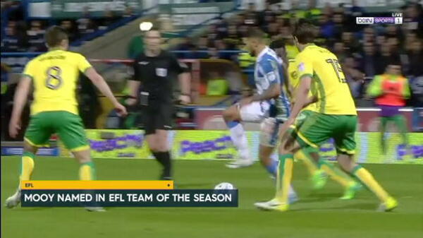Mooy in EFL Team of the Year