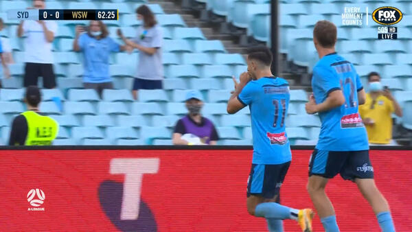 GOAL: Barbarouses - Sydney capitalise on the penalty