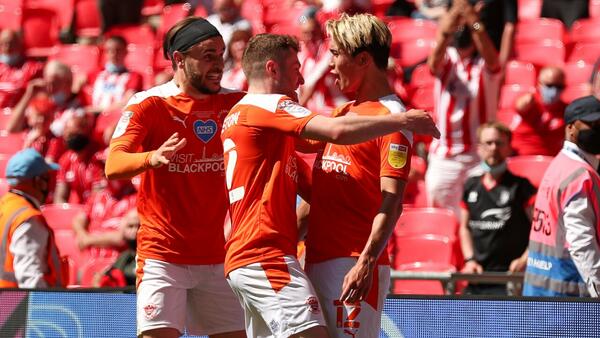 Aussies Abroad: Dougall brace fires Blackpool to promotion
