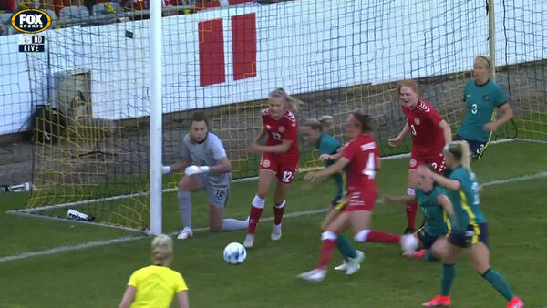 GOAL: Sevecke - Another set-piece-punishment by the Danes