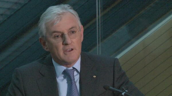 Vale Les Murray
