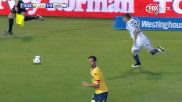Mariners v Victory first half highlights