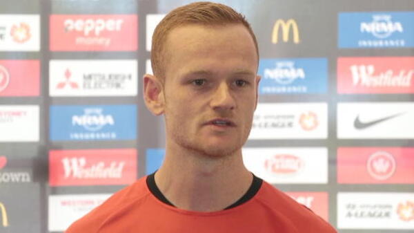Wanderers backing Popa