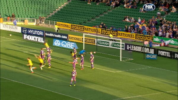 Lia's late winner in the West