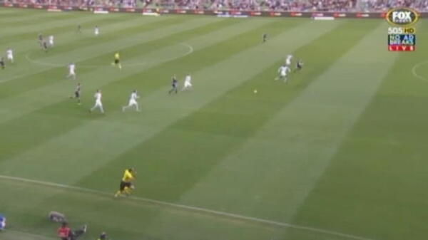 Victory triumph in Melbourne Derby