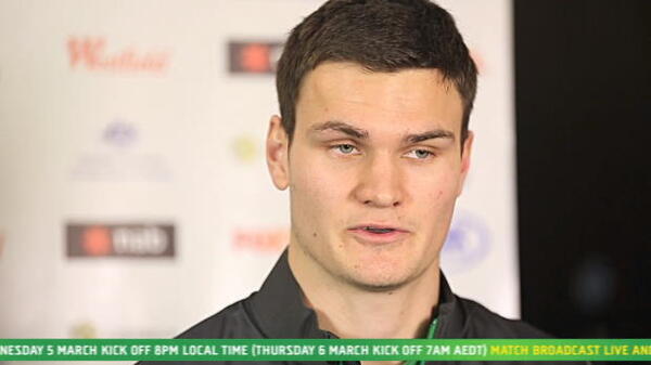 Socceroos TV | Day 1 London arrivals