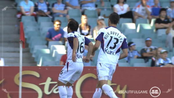 Glory win in Sydney