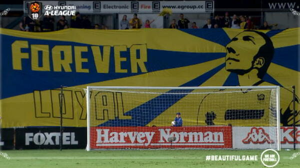 Mariners fans farewell Hutch 