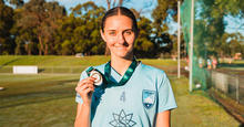 Jessika Nash receives Collette McCallum Medal